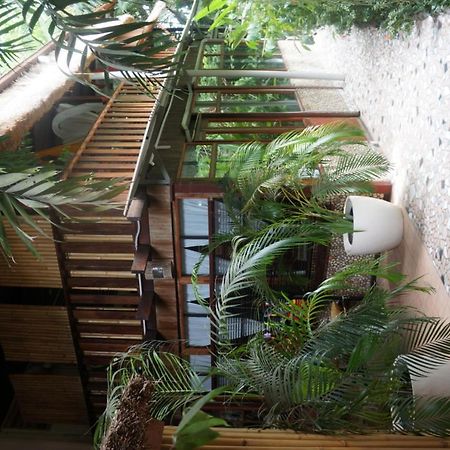 Raintree Lodge Port Moresby Bagian luar foto
